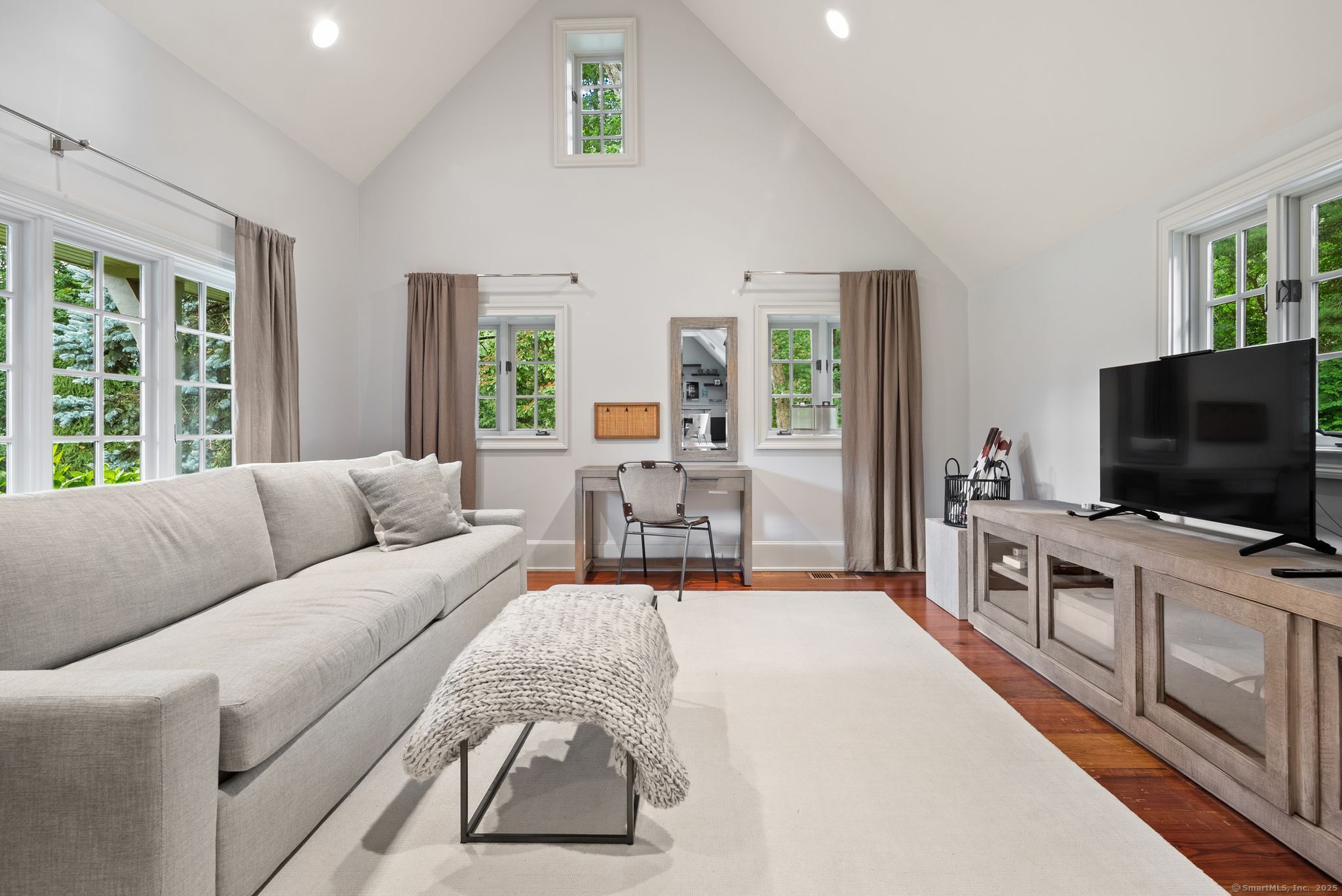 9 Greenbrier Road Westport, CT 06880 - Photo 37 of 40