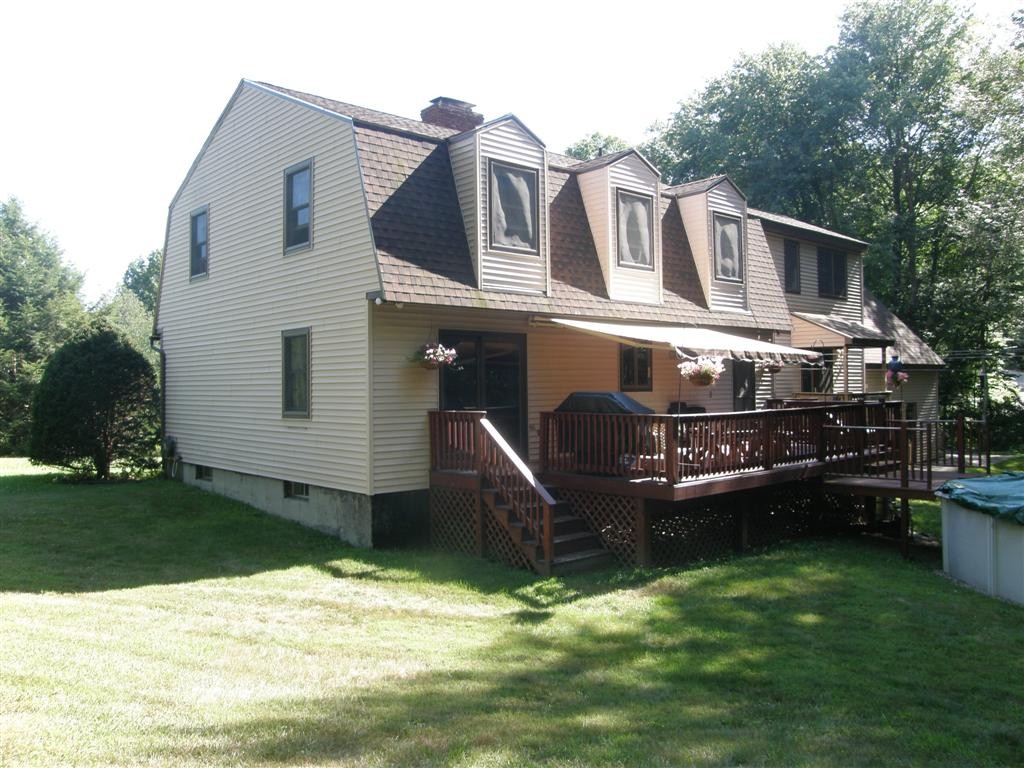 4 Flaxfield Road Dudley, MA 01571 - Photo 4 of 30