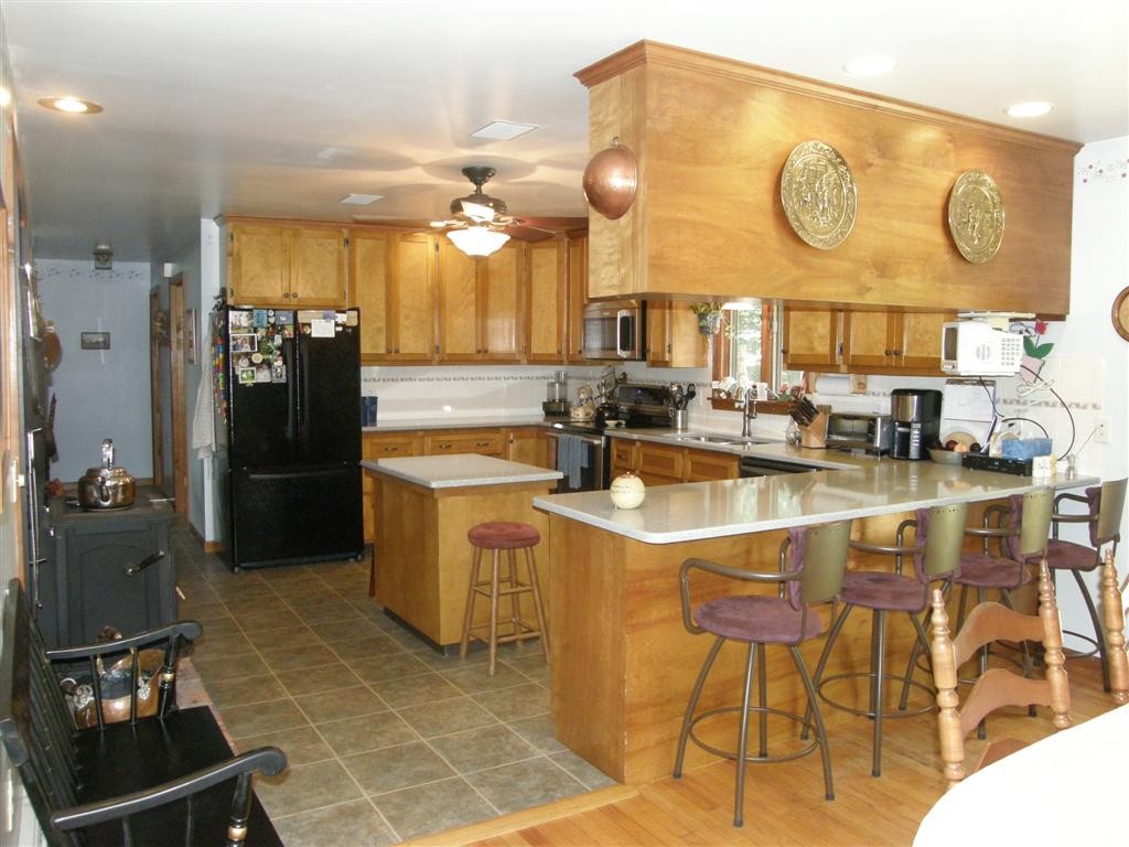 4 Flaxfield Road Dudley, MA 01571 - Photo 5 of 30