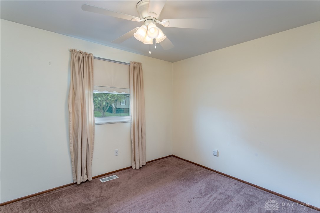 215 Kent Road Tipp City, OH 45371 - Photo 23 of 40 Gallery Image 23