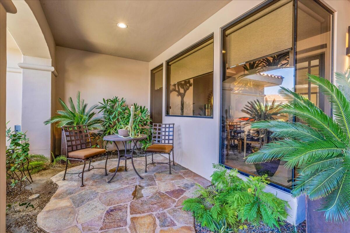 45730 Indian Canyon Road Indian Wells, CA 92210 - Photo 5 of 71 34-1 (4)