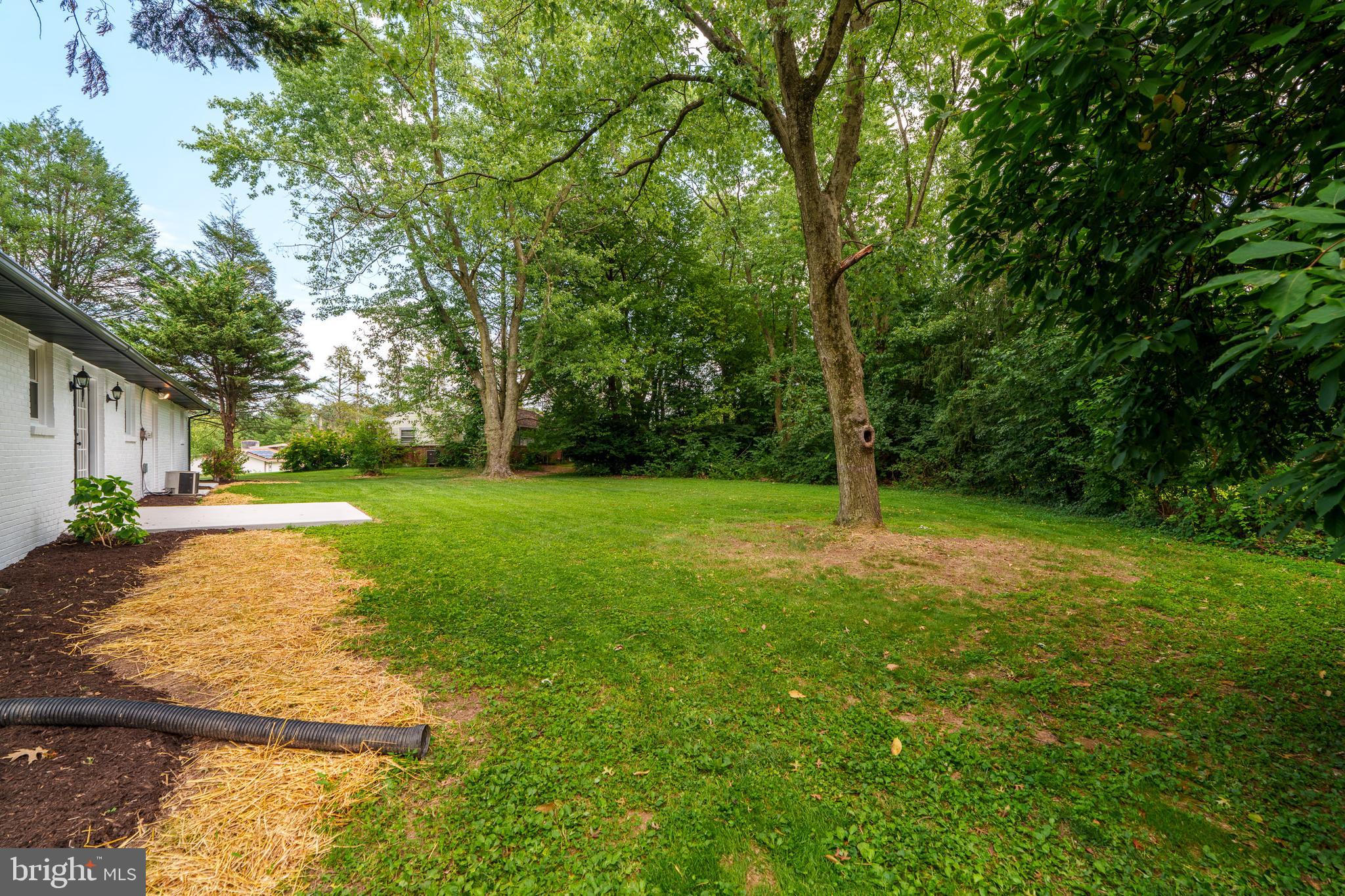 404 Owl Hill Road Lititz, PA 17543 - Photo 5 of 31