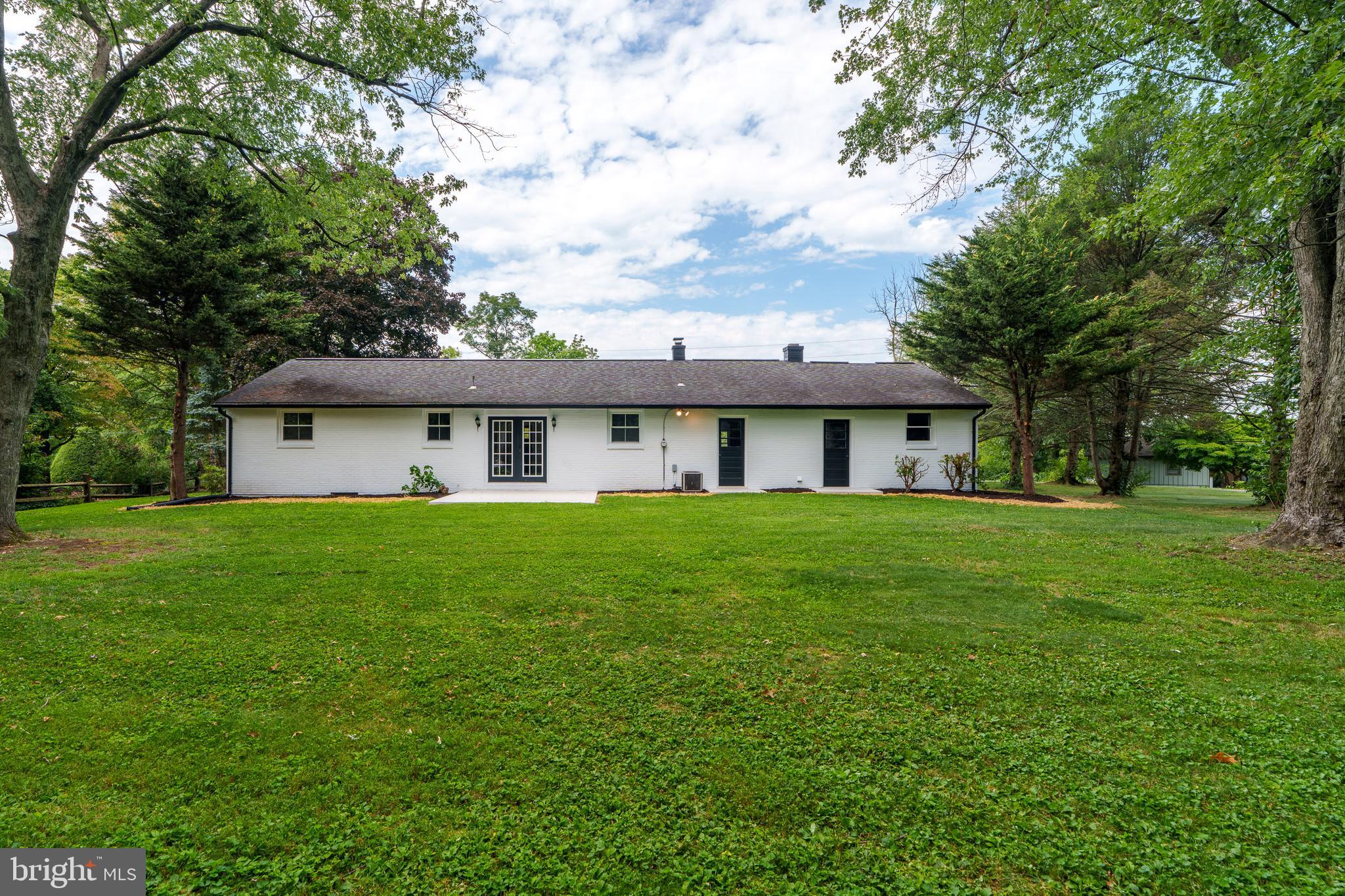 404 Owl Hill Road Lititz, PA 17543 - Photo 6 of 31