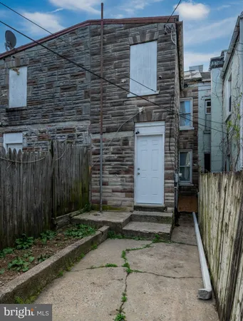 $125,000 | 235 Hudson Street, Reading, PA 19601