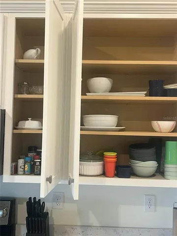 a close view of sink