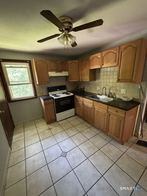 71 Deming Road, Unit A2 Glastonbury, CT 06033 - Photo 8 of 14 Gallery Image 8