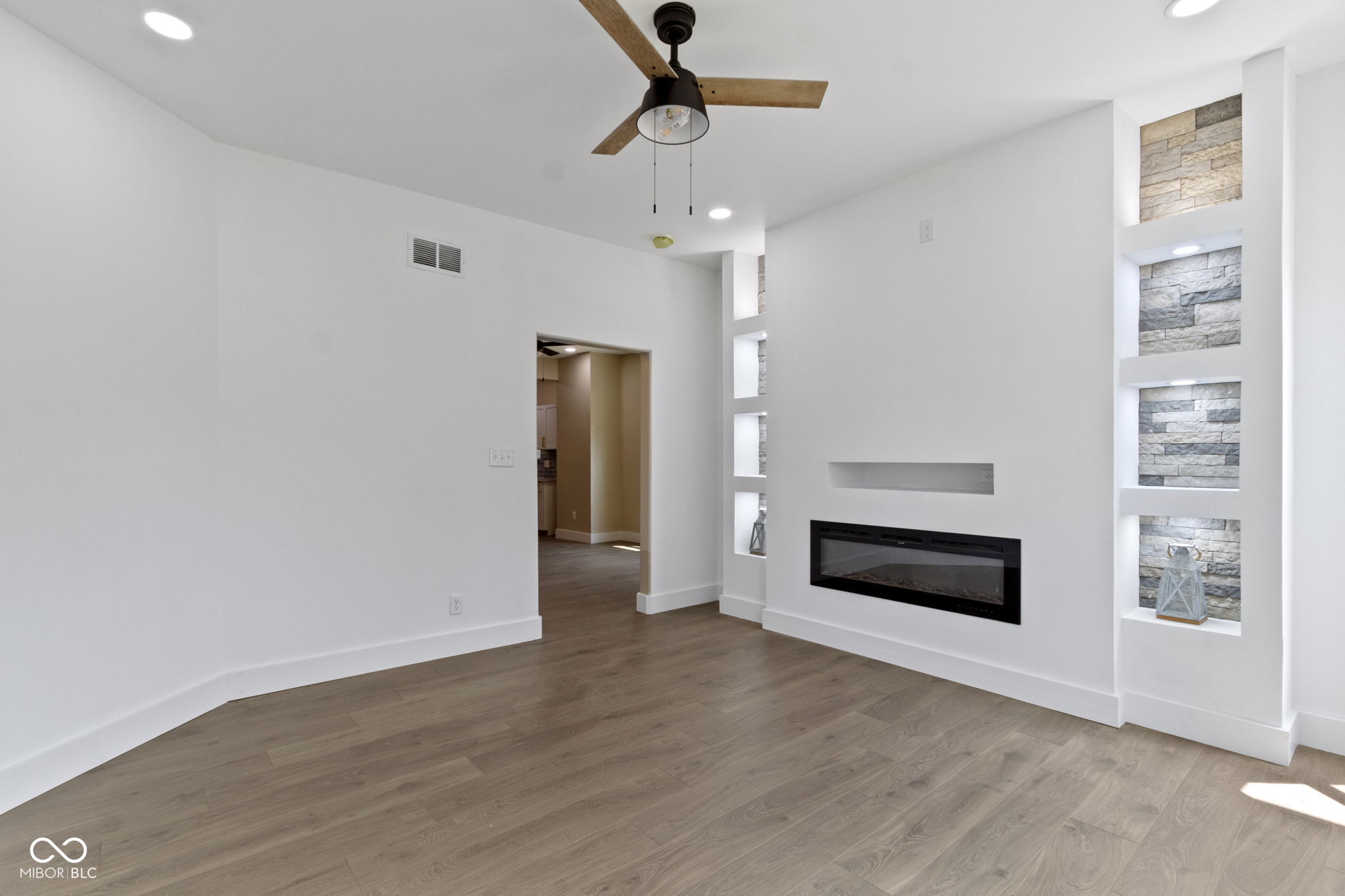 33 North Gray Street Indianapolis, IN 46201 - Photo 17 of 38