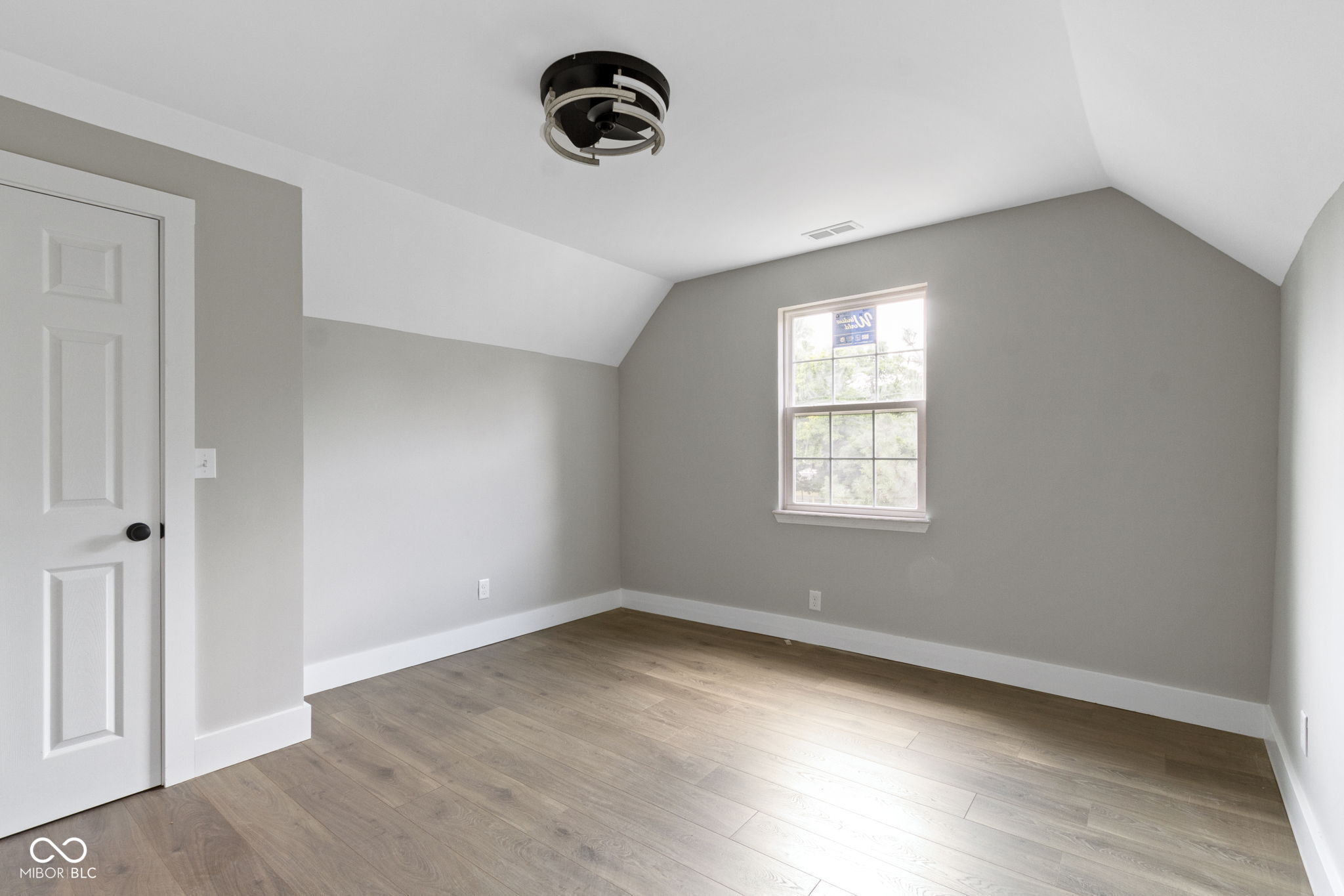 33 North Gray Street Indianapolis, IN 46201 - Photo 26 of 38