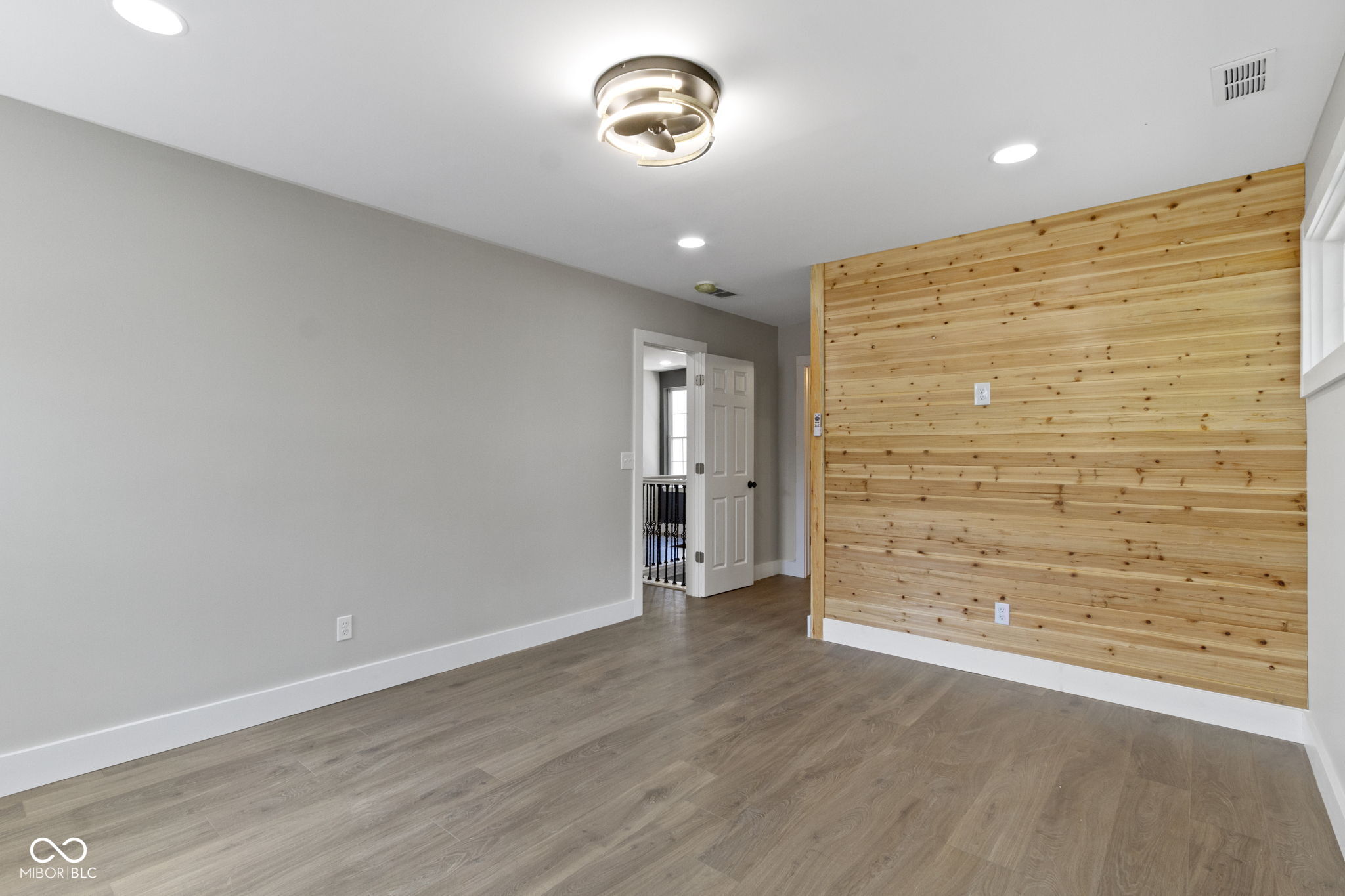 33 North Gray Street Indianapolis, IN 46201 - Photo 32 of 38