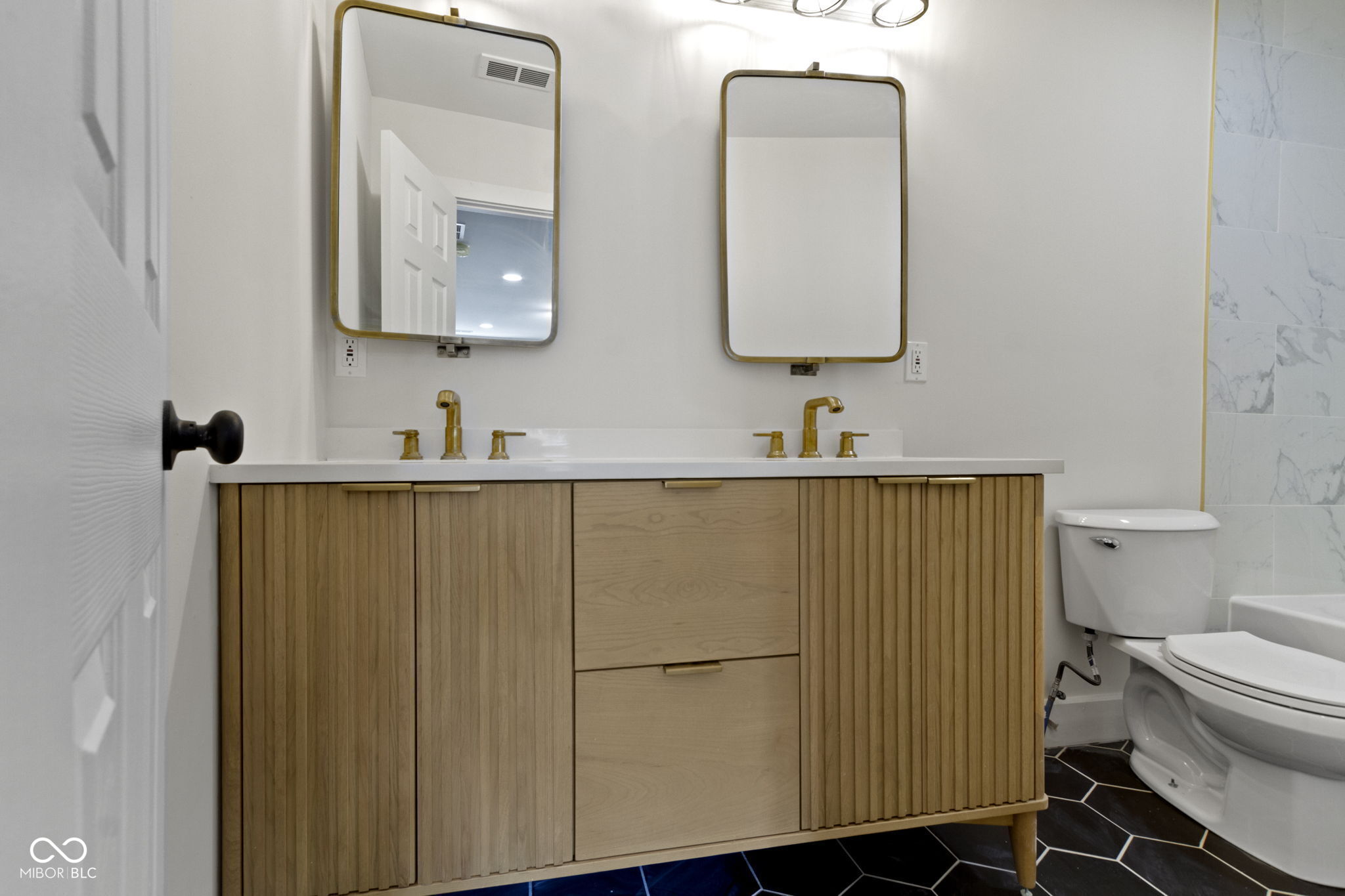 33 North Gray Street Indianapolis, IN 46201 - Photo 34 of 38