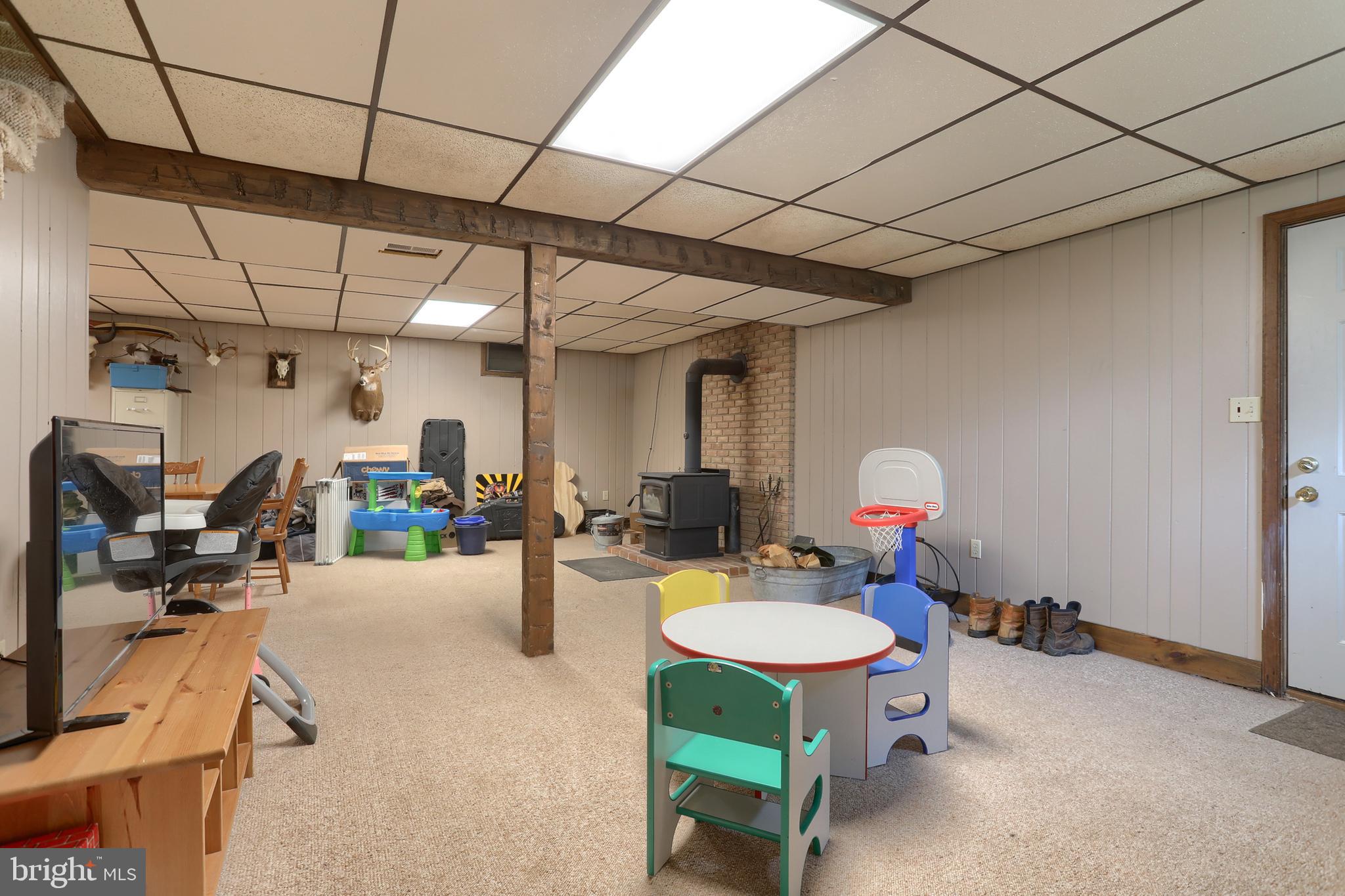 46 Gelsinger Road Reading, PA 19608 - Photo 36 of 50 a view of a kitchen with dining table and chairs