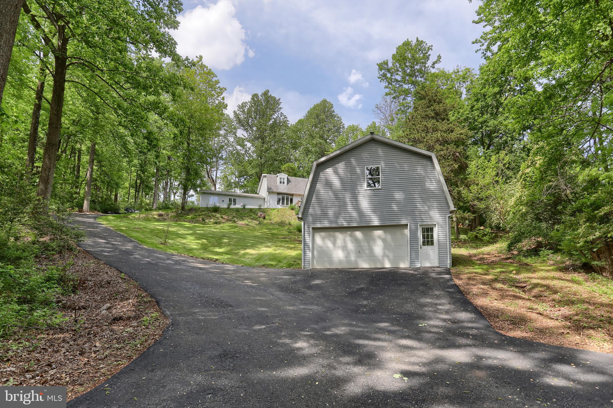 46 Gelsinger Road Reading, PA 19608 - Photo 44 of 50 a view of a tiny house with a yard