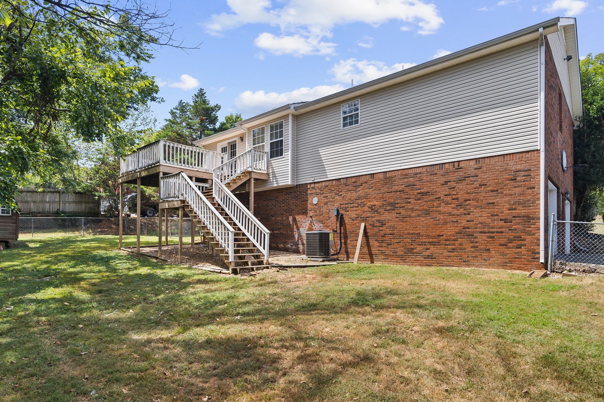 210 Winding Way Columbia, TN 38401 - Photo 23 of 28 a view of a house with a park