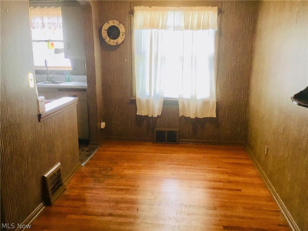 13204 Carpenter Road Garfield Heights, OH 44125 - Photo 8 of 17