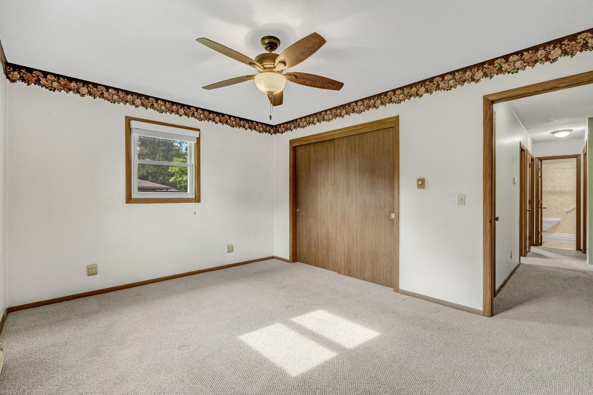 21 Yvonna Street Leesburg, IN 46538 - Photo 21 of 36