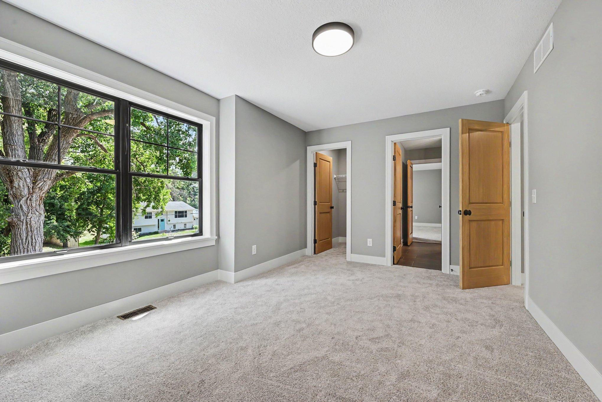 4044 Merriam Road Minnetonka, MN 55305 - Photo 28 of 38 Gallery Image 28