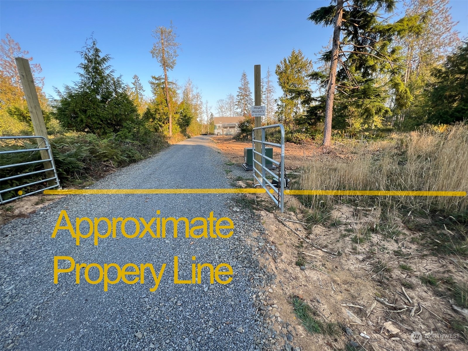 954 Logan Hill Road Chehalis, WA 98532 - Photo 6 of 15 a sign that is on the side of the road