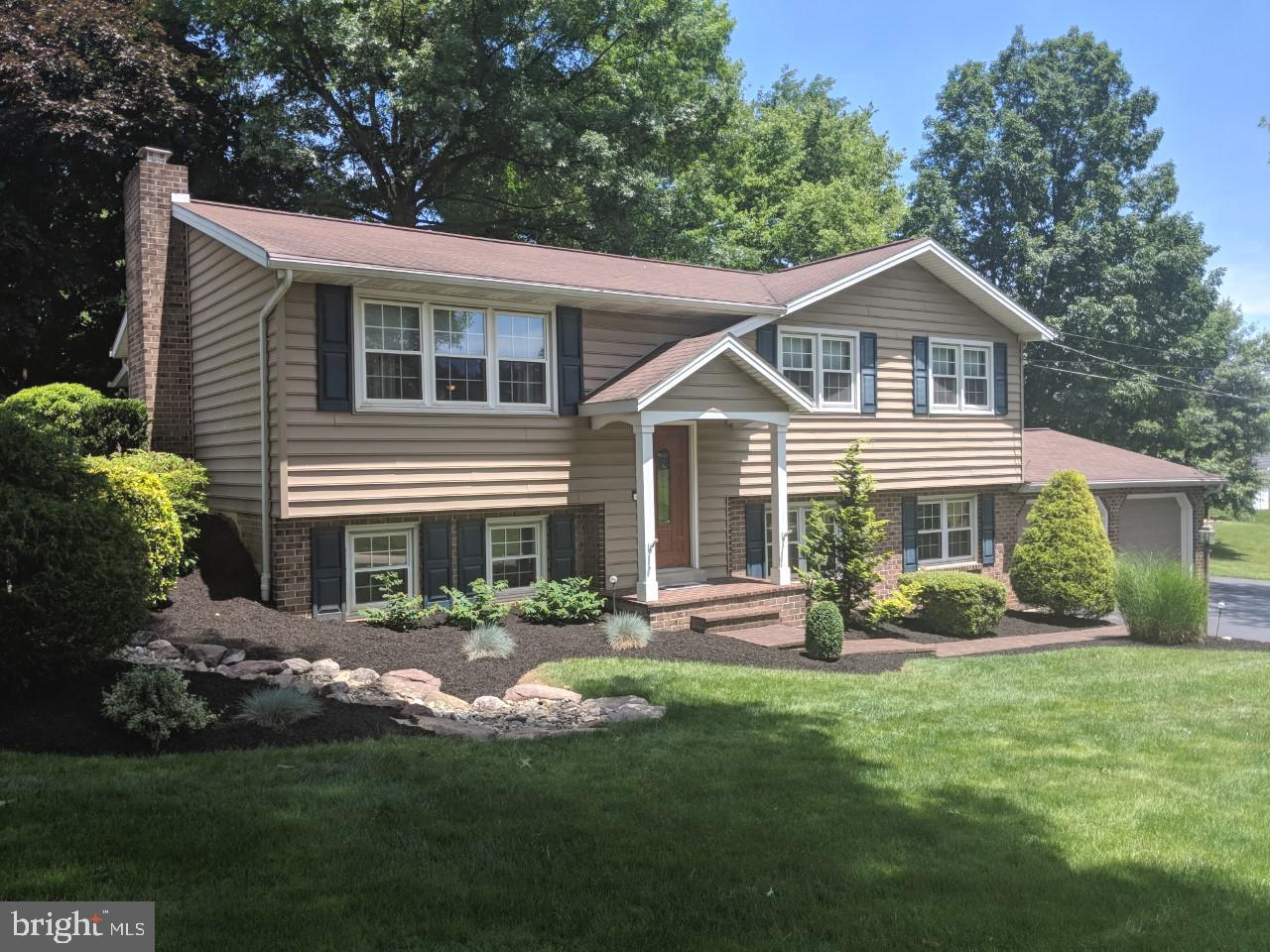 1690 Oberlin Road Middletown, PA 17057 - Photo 1 of 55 Welcome to 1690 Oberlin Road