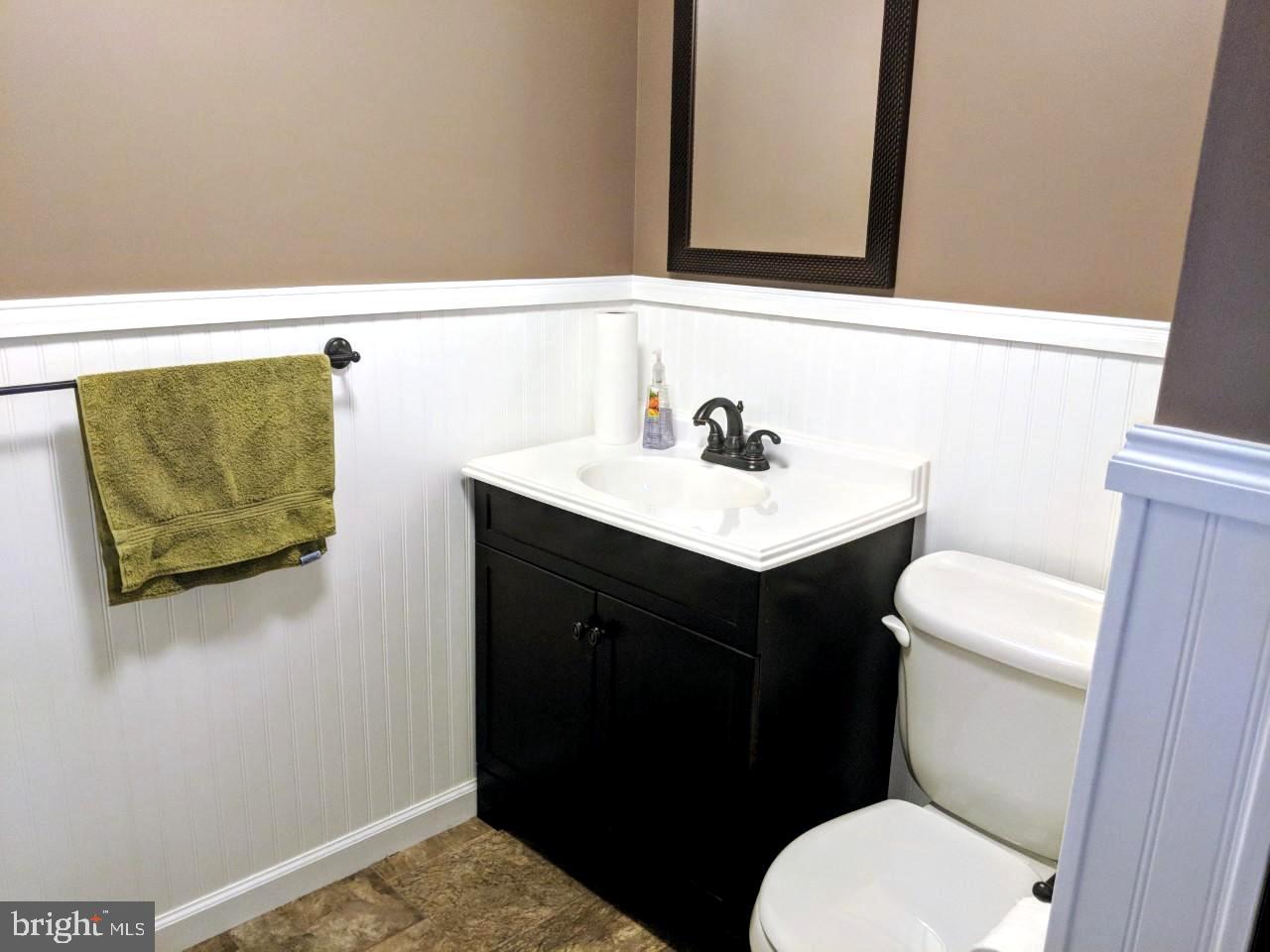 1690 Oberlin Road Middletown, PA 17057 - Photo 44 of 55 Half bath