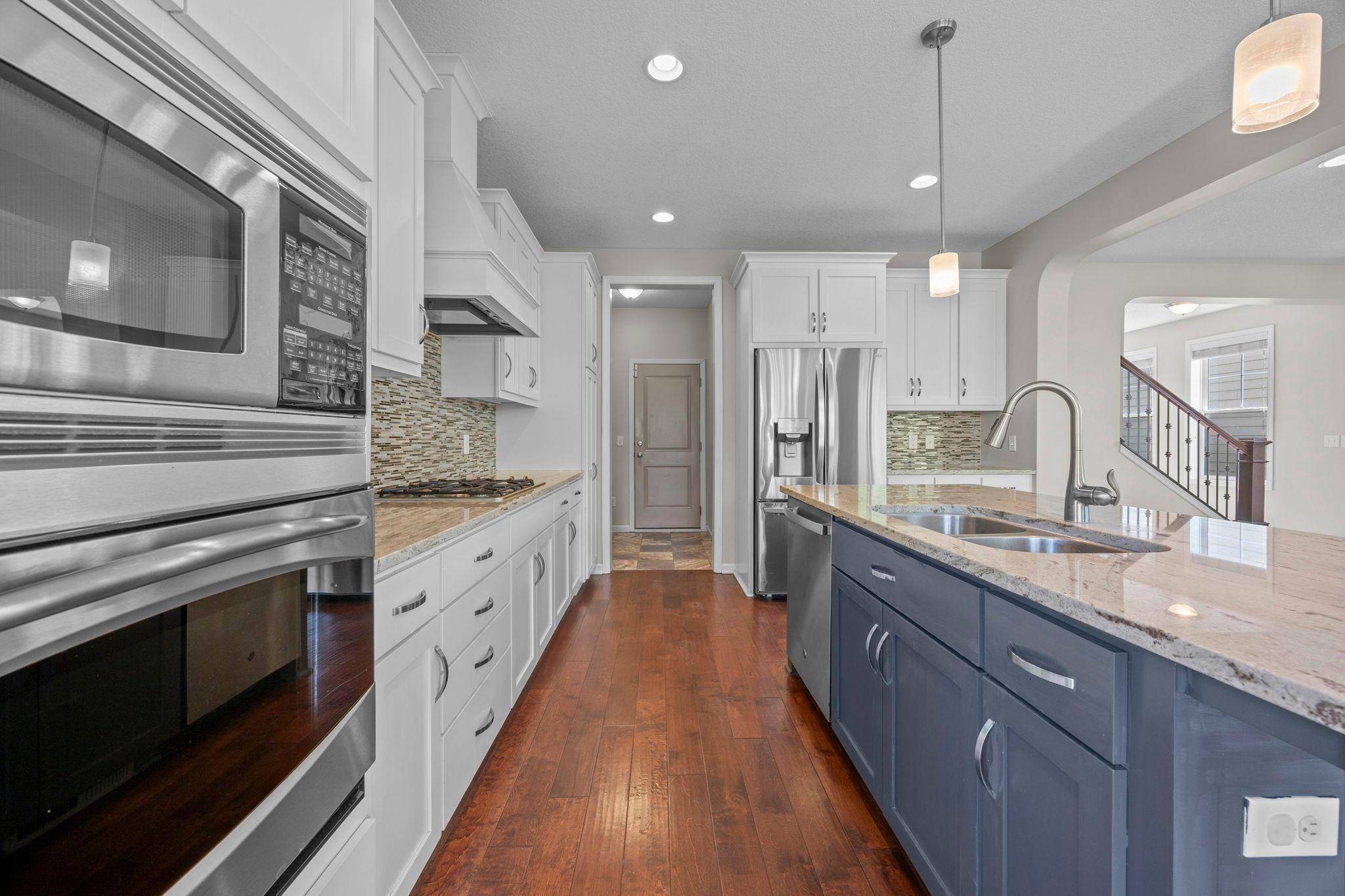 7652 Addisen Path Inver Grove Heights, MN 55077 - Photo 26 of 97