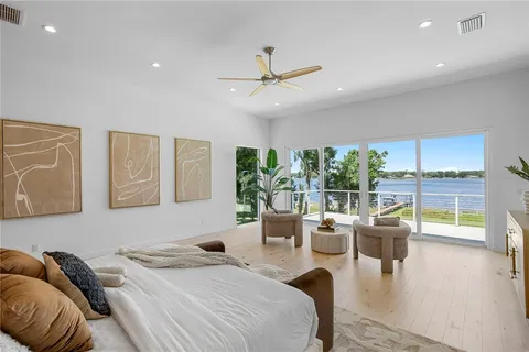 $2,200,000 | 14802 Lake Magdalene Circle, Tampa, FL 33613