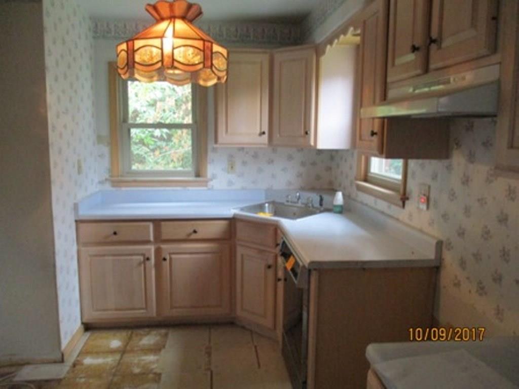 1706 Ridge Rd Extension Ambridge, PA 15003 - Photo 7 of 14