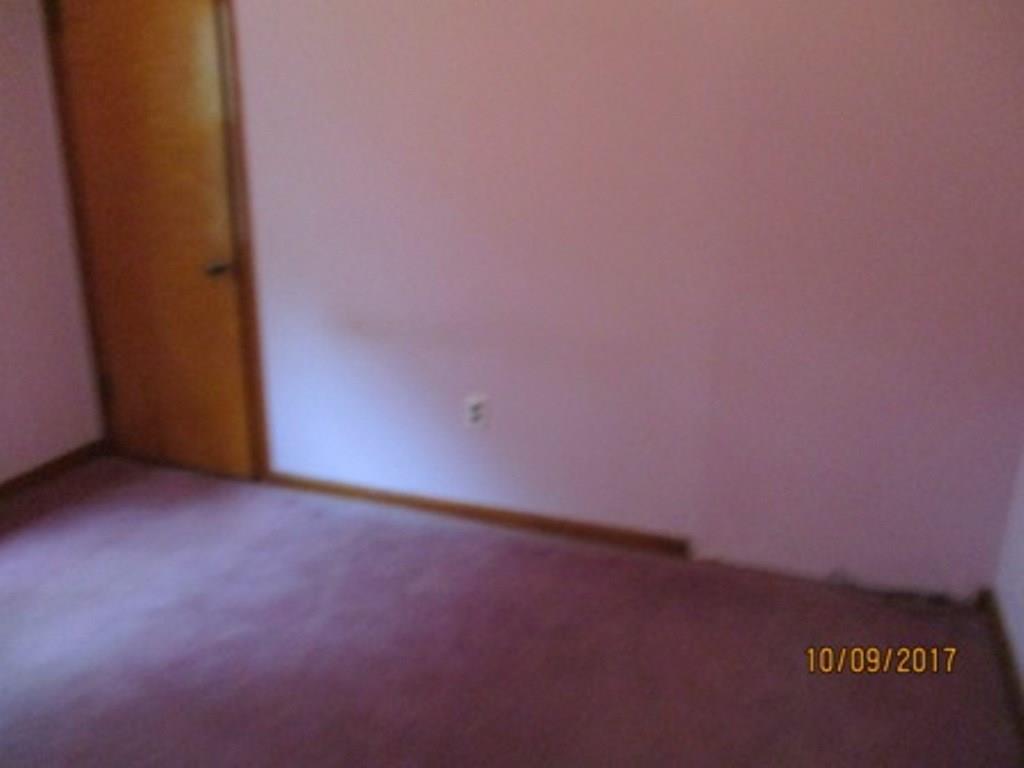 1706 Ridge Rd Extension Ambridge, PA 15003 - Photo 9 of 14