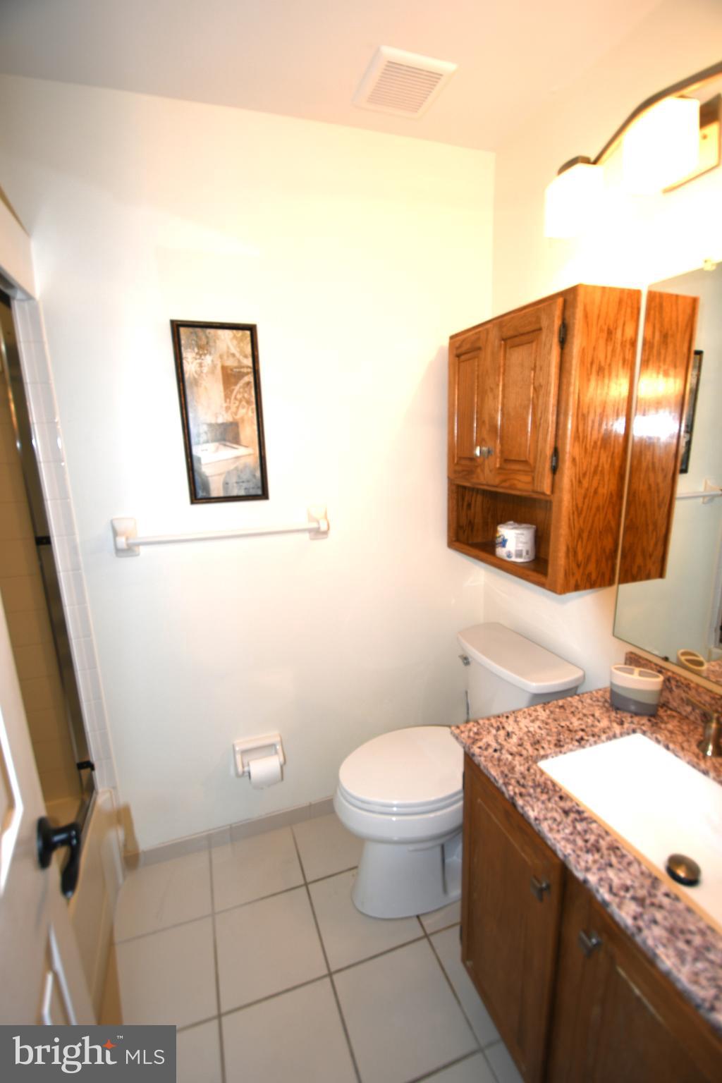 1620 Covington Road Yardley, PA 19067 - Photo 19 of 30 Full bath with tub