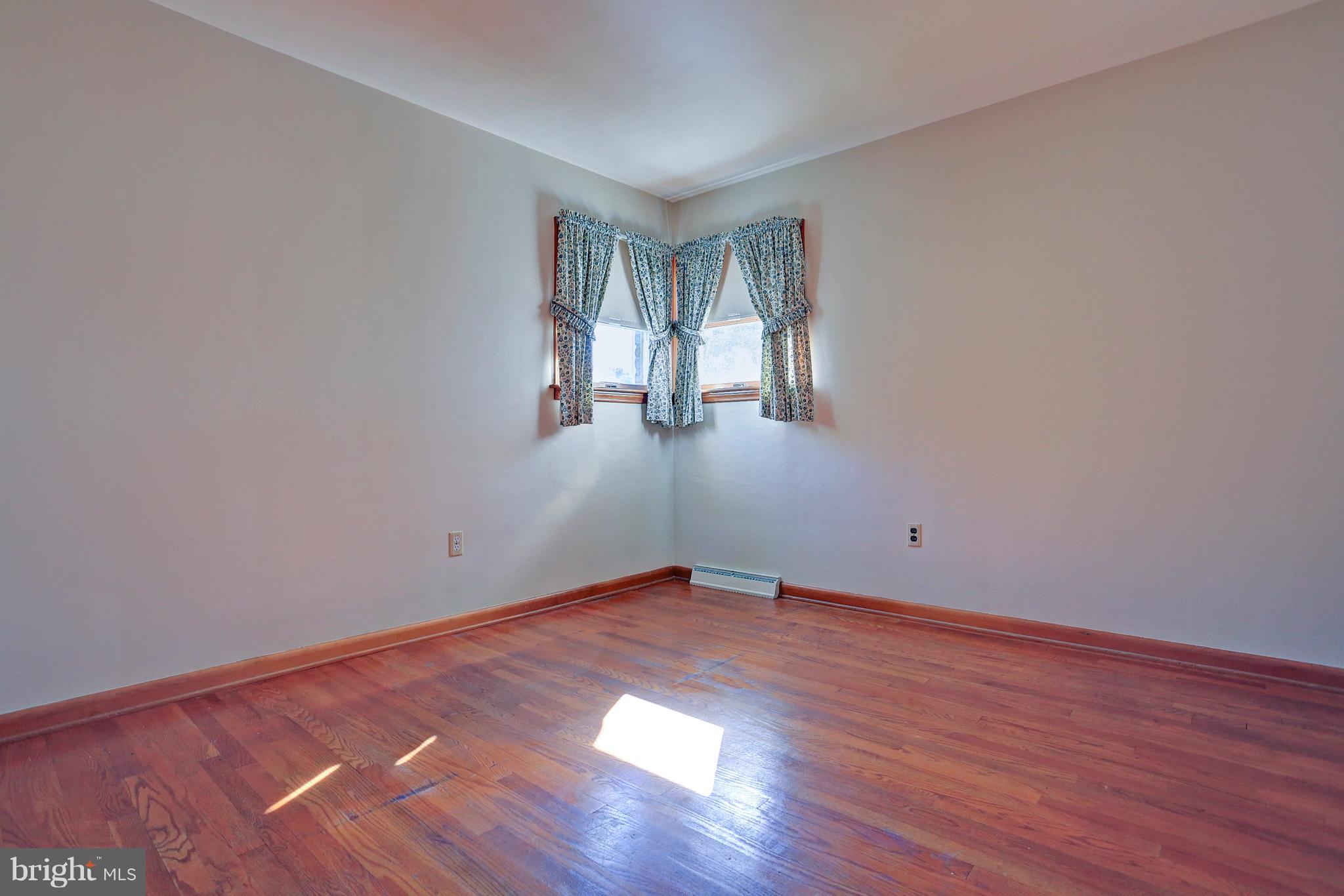 304 Diller Road Hanover, PA 17331 - Photo 19 of 41 Gallery Image 19