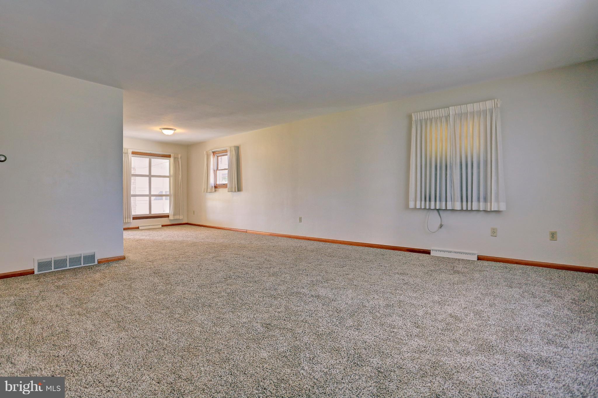 304 Diller Road Hanover, PA 17331 - Photo 3 of 41 Gallery Image 3