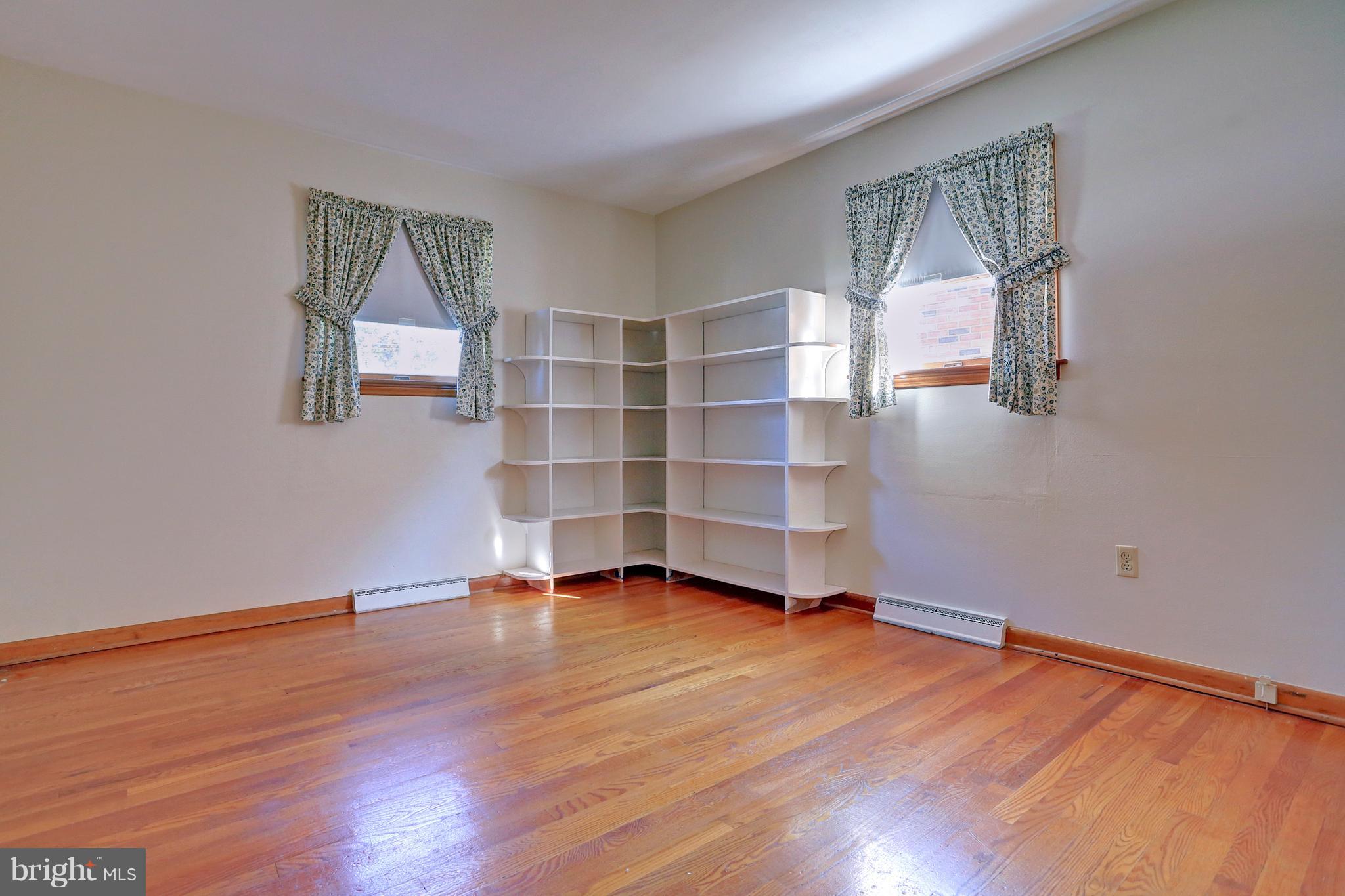 304 Diller Road Hanover, PA 17331 - Photo 22 of 41 Gallery Image 22