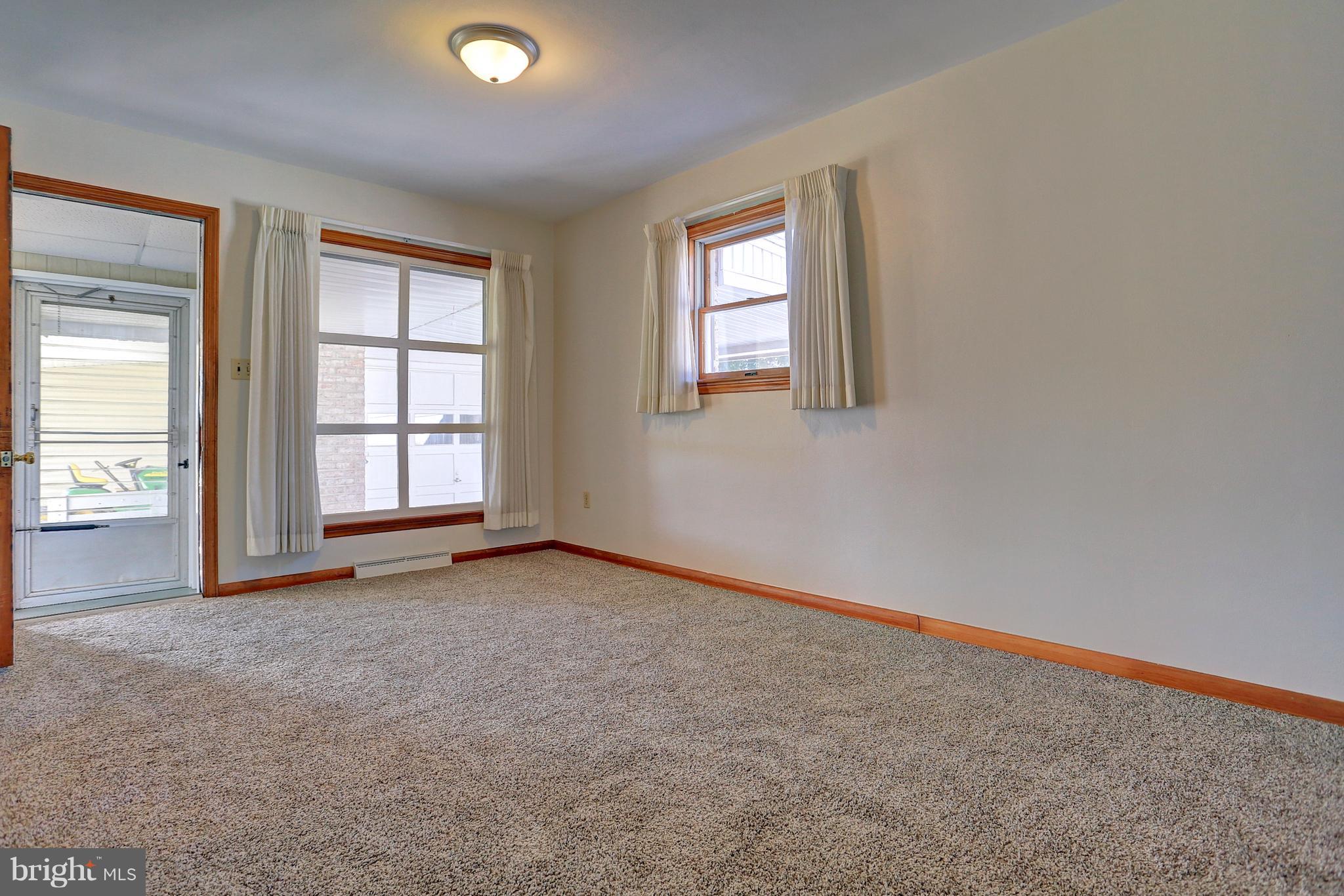 304 Diller Road Hanover, PA 17331 - Photo 7 of 41 Gallery Image 7