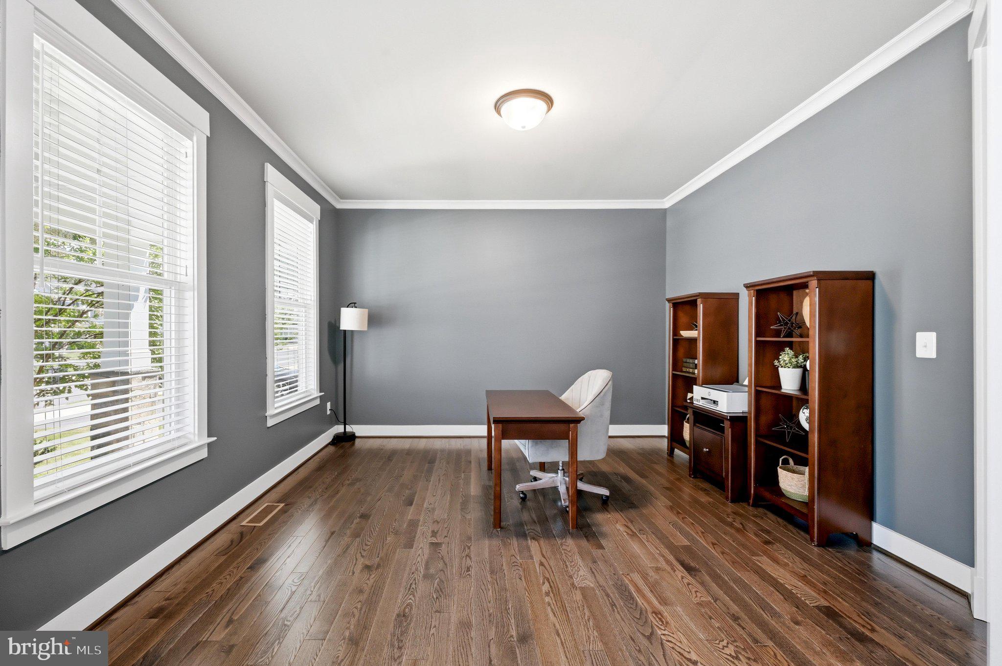 4854 Point Road Warrenton, VA 20187 - Photo 16 of 113 Living Room