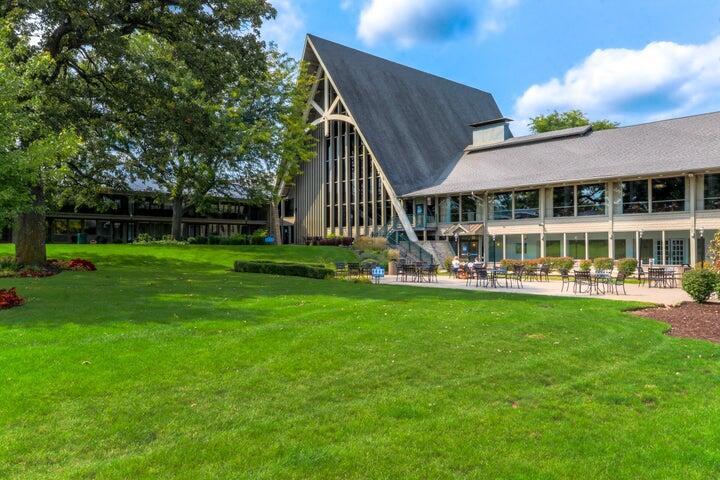 269 Fontana Boulevard, Unit 570 Fontana, WI 53125 - Photo 16 of 33 Lakeside Elevation