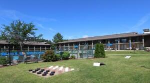 269 Fontana Boulevard, Unit 570 Fontana, WI 53125 - Photo 23 of 33 Outdoor Game Area