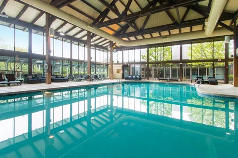 $219,000 | 269 Fontana Boulevard, Unit 570, Fontana, WI 53125