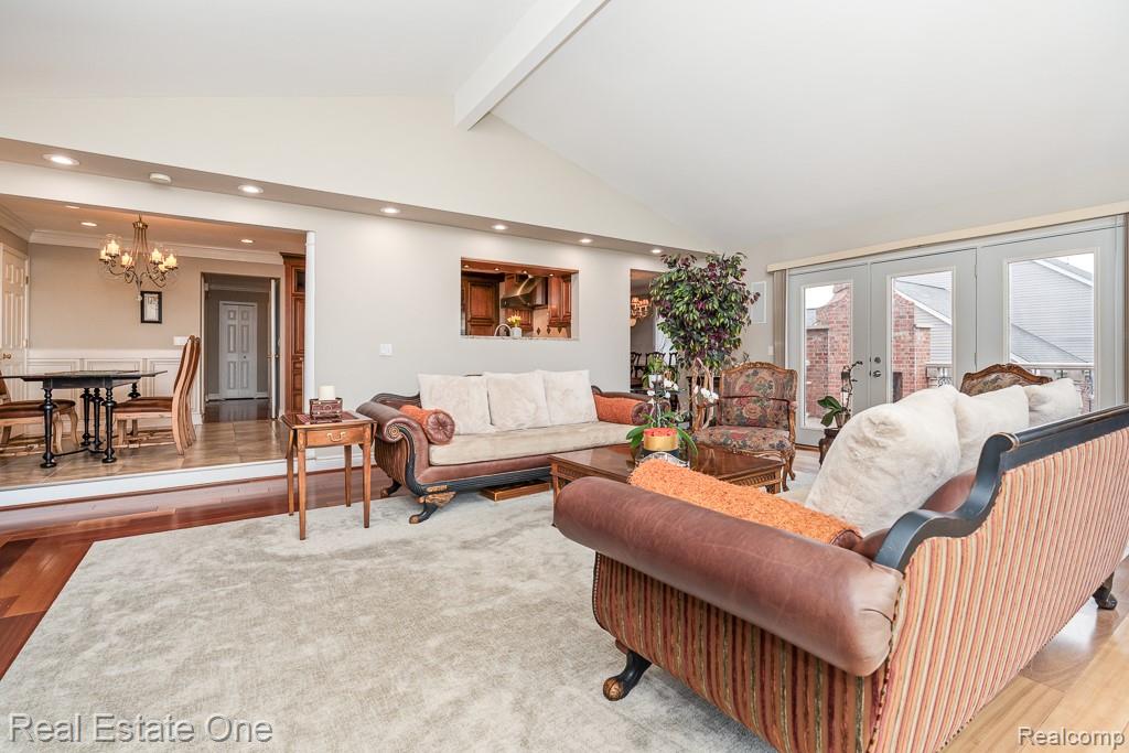 6595 Edith Court Troy, MI 48085 - Photo 25 of 59