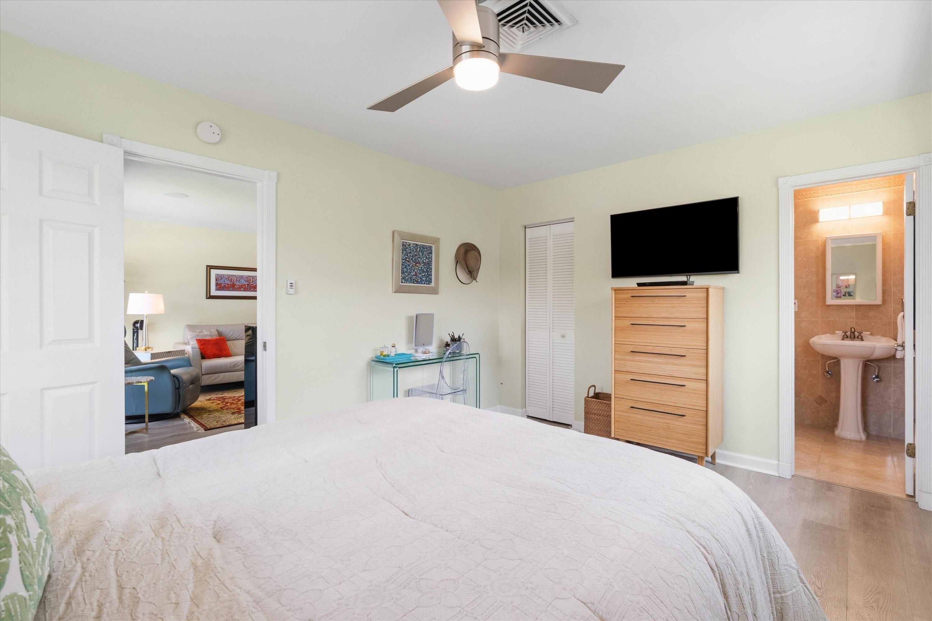 801 Berkley Street Boca Raton, FL 33487 - Photo 17 of 32 Primary Bedroom 801 Berkeley St