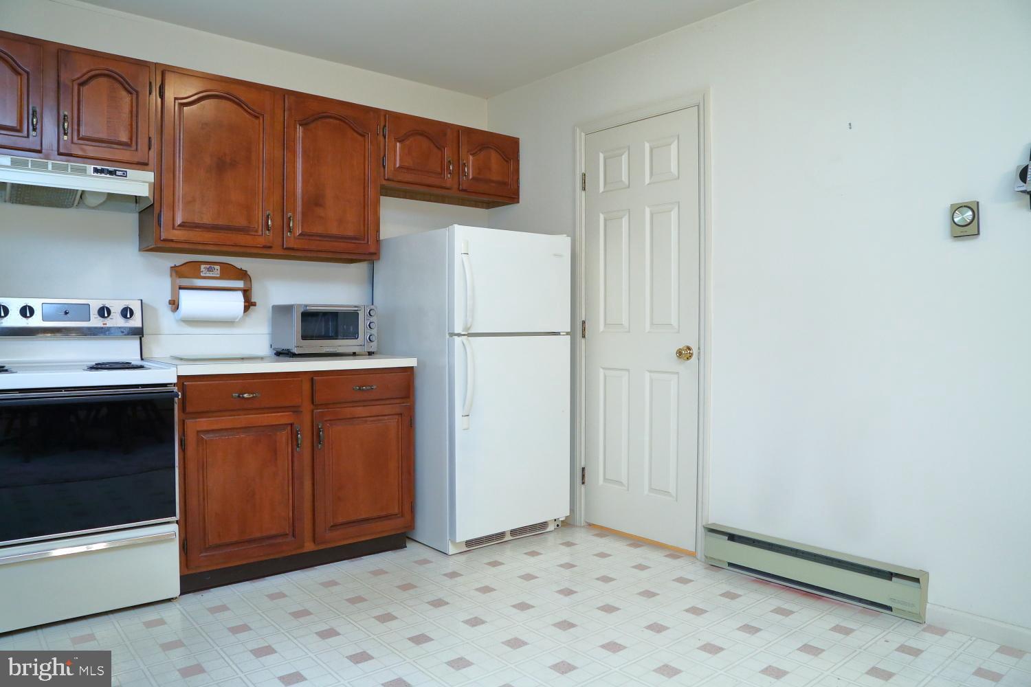 102 Homestead Drive Lititz, PA 17543 - Photo 12 of 17 Half bath off kitchen