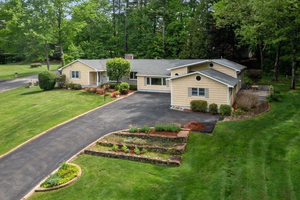 1143 Main Street Dunstable, MA 01827 - Photo 35 of 39 Gallery Image 35