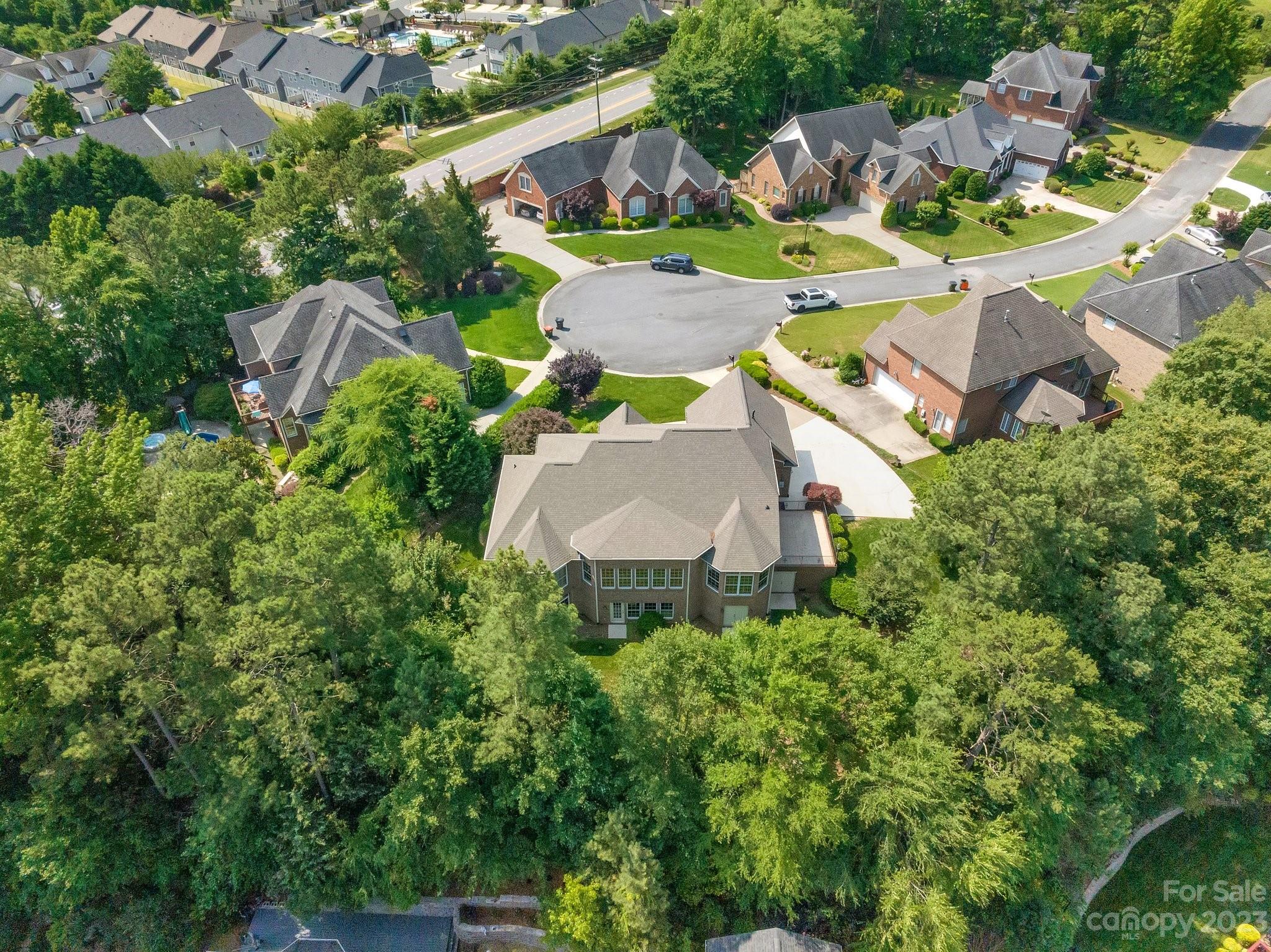 256 Hemingway Lane Fort Mill, SC 29708 - Photo 41 of 41 an aerial view of multiple houses with yard