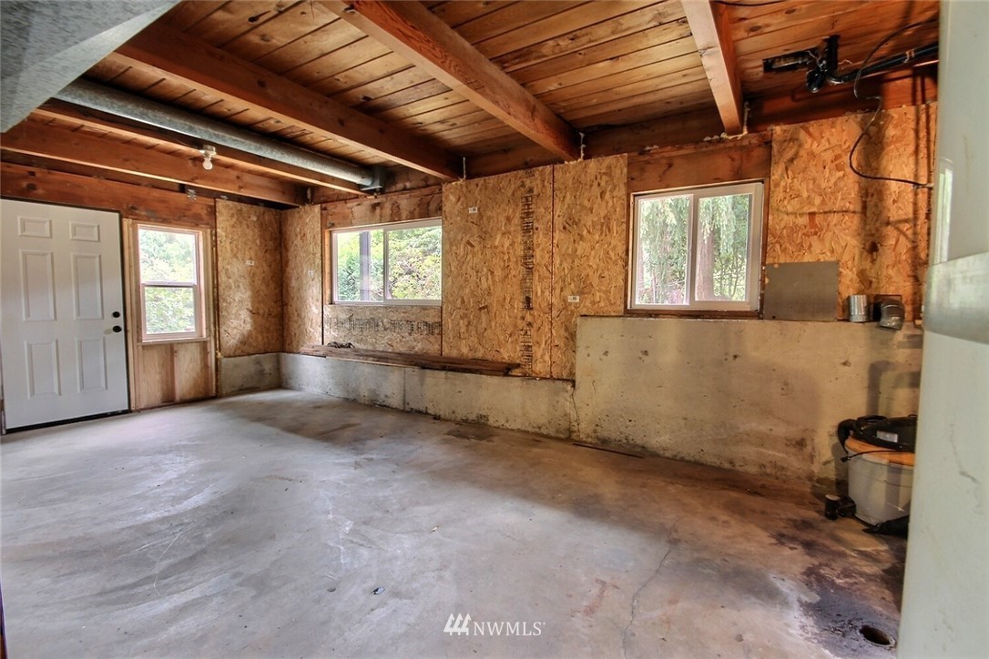 18834 Southeast 134th Place Renton, WA 98059 - Photo 30 of 39 Gallery Image 30