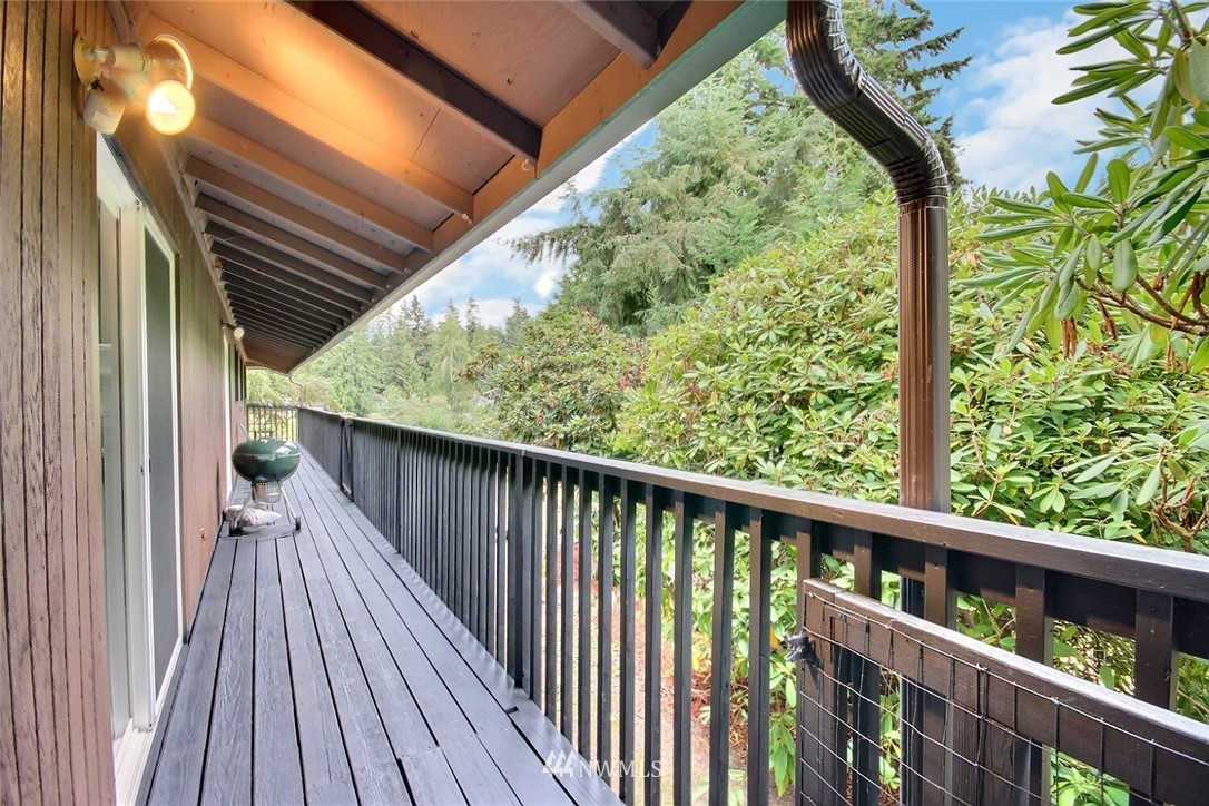 18834 Southeast 134th Place Renton, WA 98059 - Photo 36 of 39 Gallery Image 36