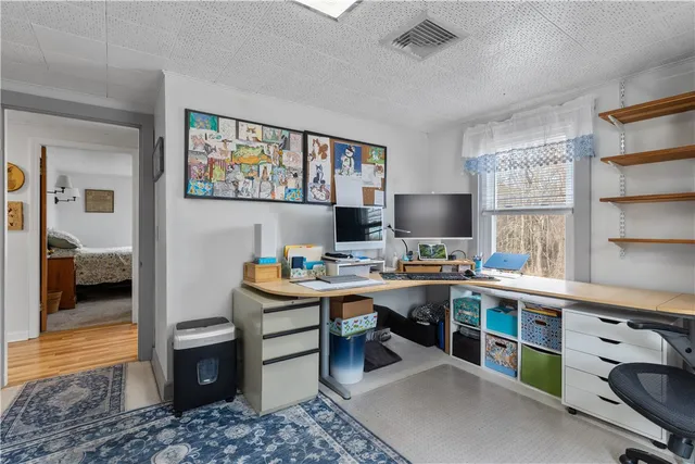 $729,900 | 723 Nooseneck Hill Road, West Greenwich, RI 02817