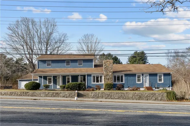 $729,900 | 723 Nooseneck Hill Road, West Greenwich, RI 02817