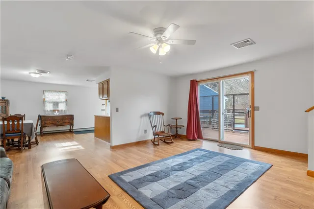 $729,900 | 723 Nooseneck Hill Road, West Greenwich, RI 02817