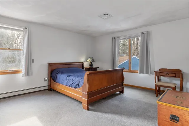 $729,900 | 723 Nooseneck Hill Road, West Greenwich, RI 02817