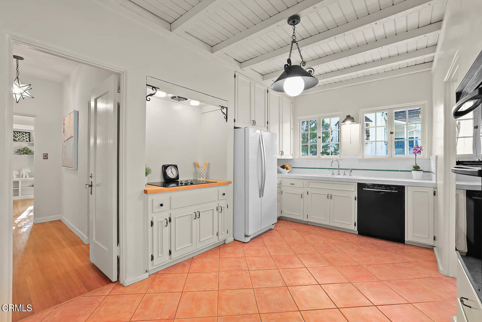 2508 Page Drive Altadena, CA 91001 - Photo 17 of 66 MLS_23