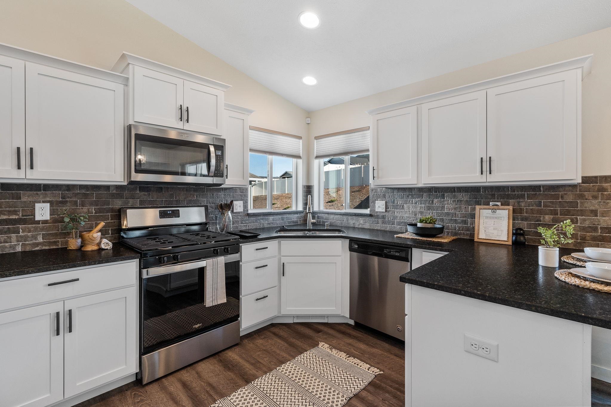 1203 South Greenacres Road Greenacres, WA 99016 - Photo 12 of 39 Gallery Image 12