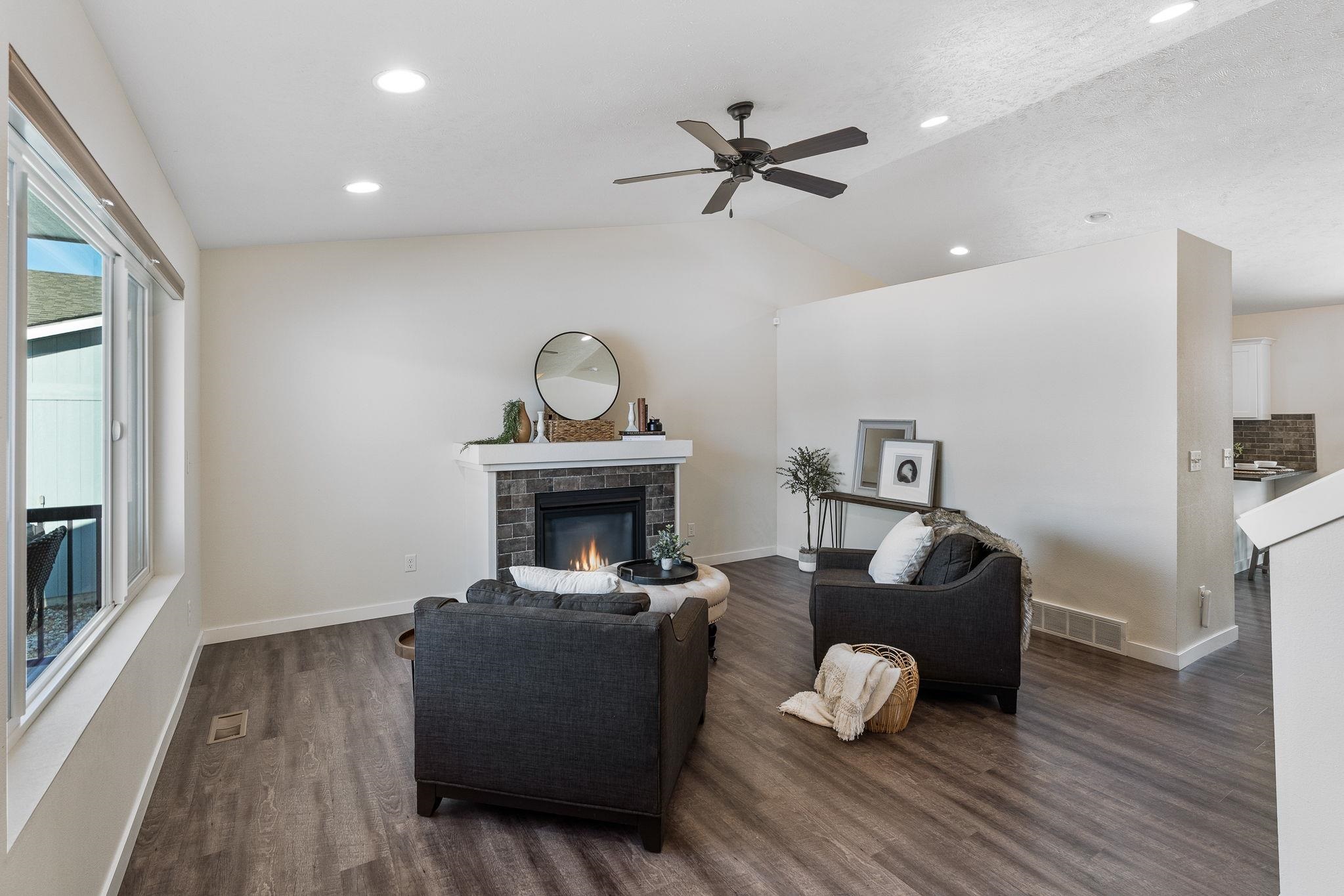 1203 South Greenacres Road Greenacres, WA 99016 - Photo 4 of 39 Gallery Image 4